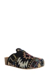 Dirty Laundry Magnolia Clog In Black Multi