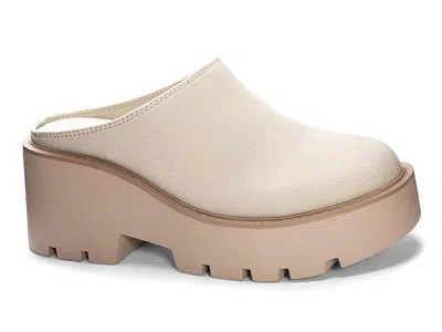 Dirty Laundry R-test Suede Clogs In Sand