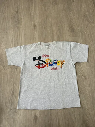 Pre-owned Disney Vintage  World T Shirt 1990s In Grey