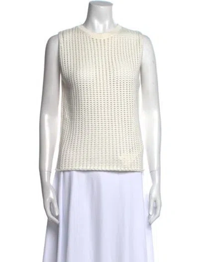 Pre-owned Dissh Crew Neck Sweater In White