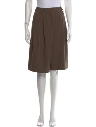 Pre-owned Dissh Knee-length Shorts In Green
