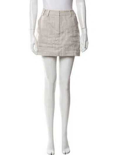 Pre-owned Dissh Linen Shorts In Neutral