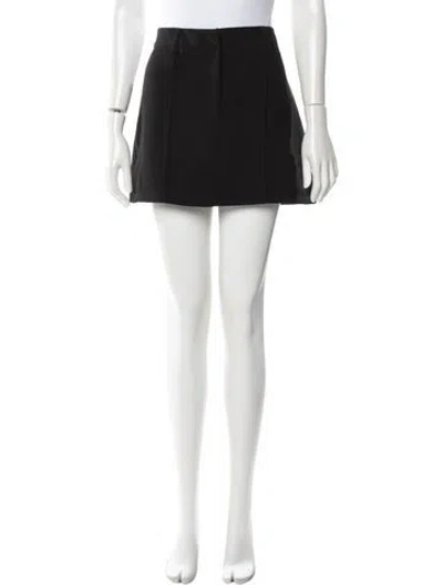 Pre-owned Dissh Mini Shorts In Black