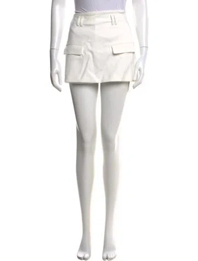 Pre-owned Dissh Mini Shorts In White