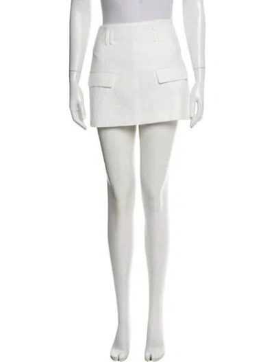 Pre-owned Dissh Mini Shorts In White