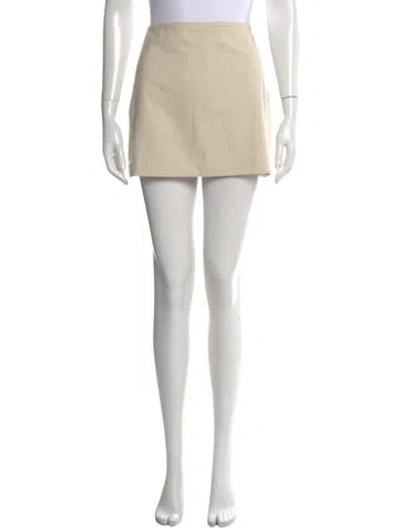 Pre-owned Dissh Mini Shorts In White