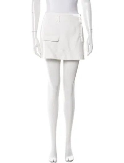 Pre-owned Dissh Mini Shorts In White