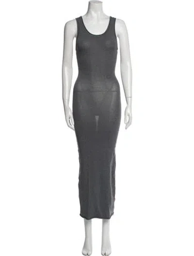 Pre-owned Dissh Scoop Neck Midi Length Dress In Gray