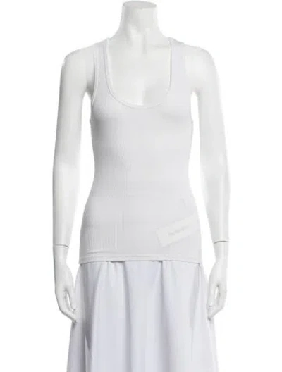 Pre-owned Dissh Scoop Neck Sleeveless Top In White