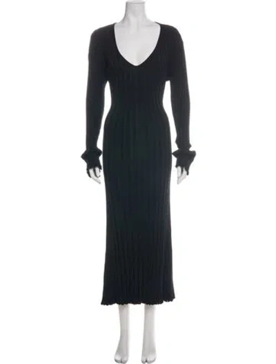 Pre-owned Dissh V-neck Long Dress In Black