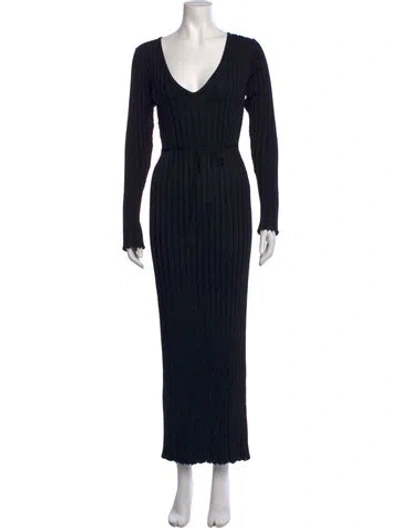 Pre-owned Dissh V-neck Long Dress In Black