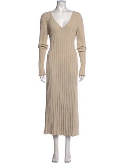 Pre-owned Dissh V-neck Midi Length Dress In Neutrals