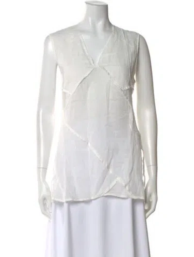 Pre-owned Dissh V-neck Sleeveless Top W/ Tags In White