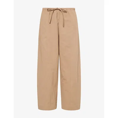 Dissh Womens  Scout Barrel Cotton Trousers In Wheat