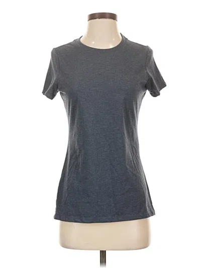 Pre-owned District Active T-shirt In Gray