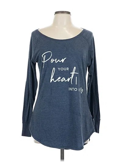 Pre-owned District Long Sleeve T-shirt In Blue