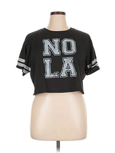 Pre-owned District Short Sleeve T-shirt In Black