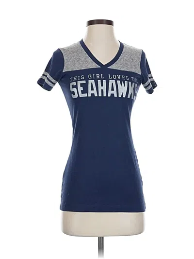 Pre-owned District Short Sleeve T-shirt In Blue