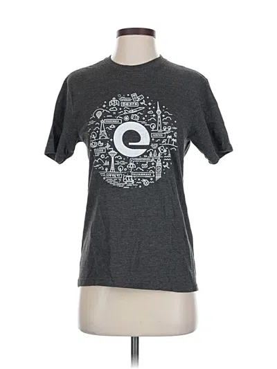 Pre-owned District Short Sleeve T-shirt In Gray