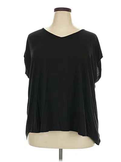 Pre-owned District Short Sleeve T-shirt In Black