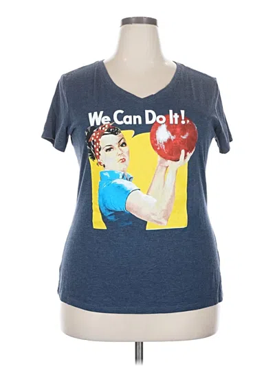 Pre-owned District Short Sleeve T-shirt In Blue