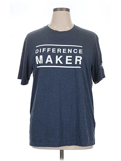 Pre-owned District Short Sleeve T-shirt In Blue