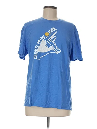 Pre-owned District Short Sleeve T-shirt In Blue