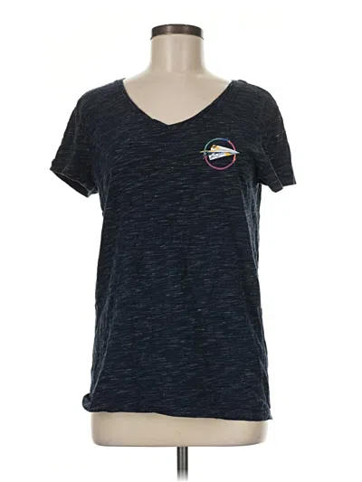Pre-owned District Short Sleeve T-shirt In Blue