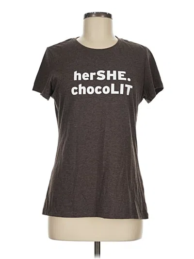 Pre-owned District Short Sleeve T-shirt In Brown
