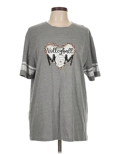 Pre-owned District Short Sleeve T-shirt In Gray