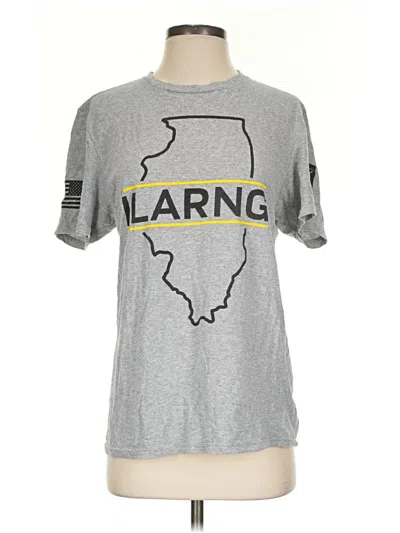 Pre-owned District Short Sleeve T-shirt In Gray