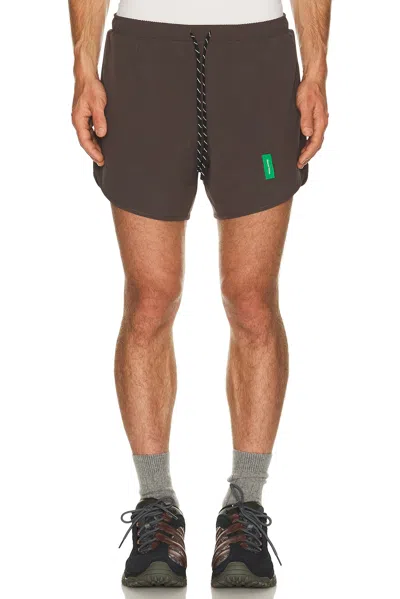 District Vision 5 Training Shorts In Brown