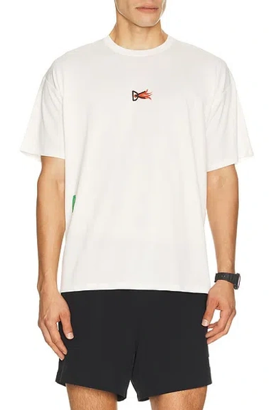 District Vision Short Sleeve Boxy Training Tee In Neutral