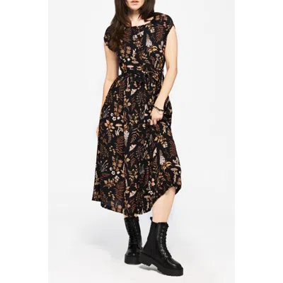 Disturbia Luthien Crinkle Printed Midi Dress In Brown