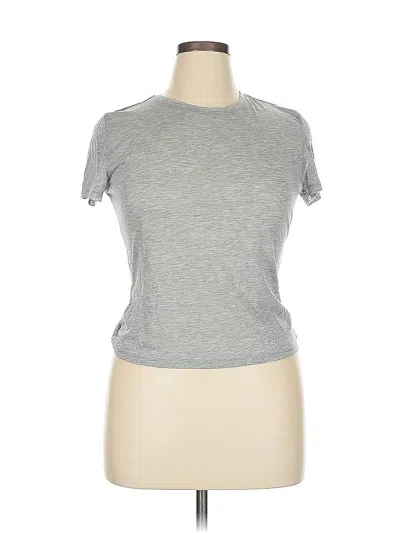 Pre-owned Divided By H&m Active T-shirt In Gray