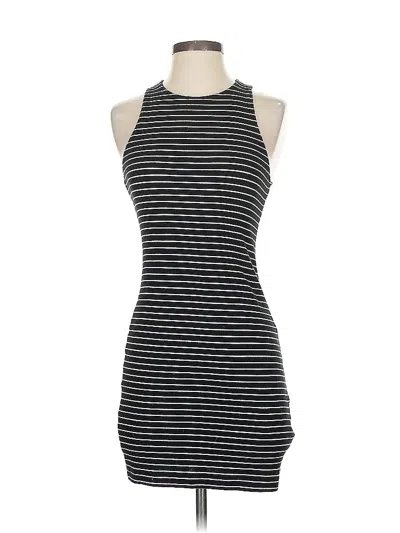 Pre-owned Divided By H&m Casual Dress In Black