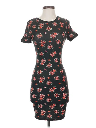 Pre-owned Divided By H&m Casual Dress In Black