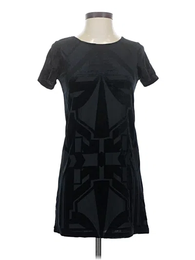 Pre-owned Divided By H&m Casual Dress In Black