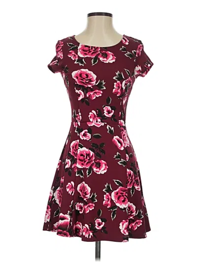 Pre-owned Divided By H&m Casual Dress In Burgundy