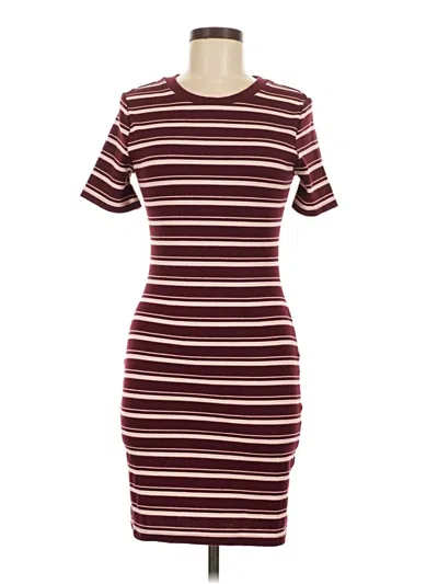 Pre-owned Divided By H&m Casual Dress In Burgundy