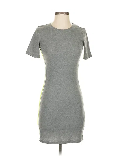 Pre-owned Divided By H&m Casual Dress In Gray