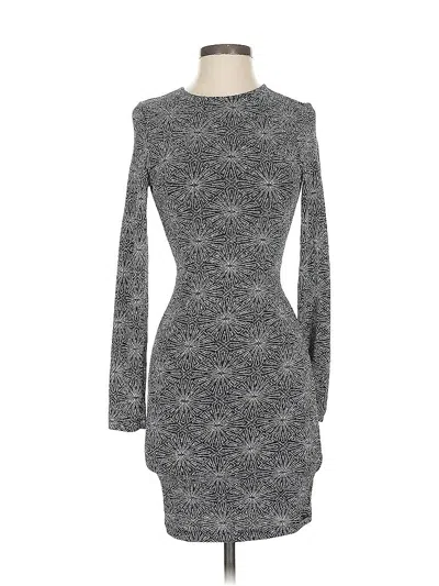 Pre-owned Divided By H&m Casual Dress In Gray