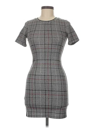 Pre-owned Divided By H&m Casual Dress In Gray