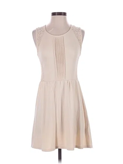 Pre-owned Divided By H&m Casual Dress In Ivory