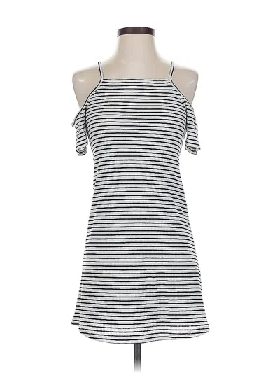 Pre-owned Divided By H&m Casual Dress In White