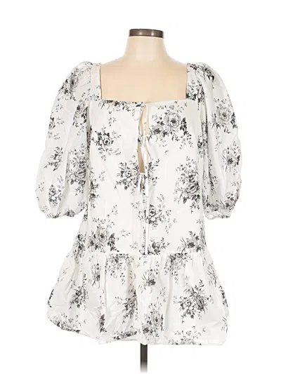 Pre-owned Divided By H&m Casual Dress In White