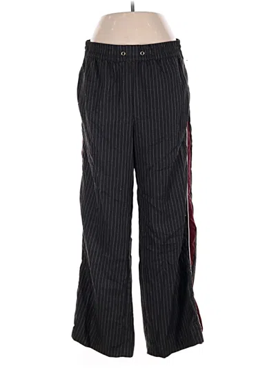 Pre-owned Divided By H&m Casual Pants In Black