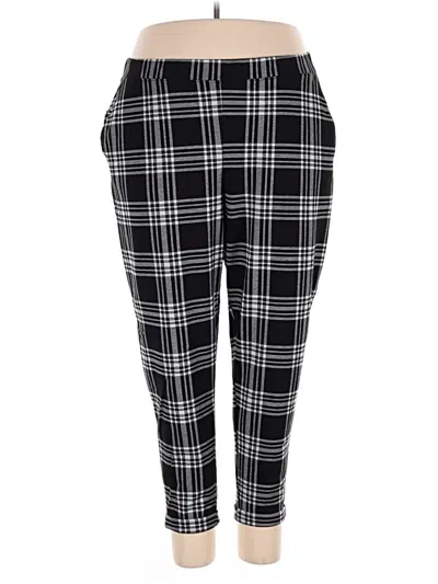 Pre-owned Divided By H&m Casual Pants In Black