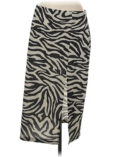 Pre-owned Divided By H&m Casual Skirt In Gray