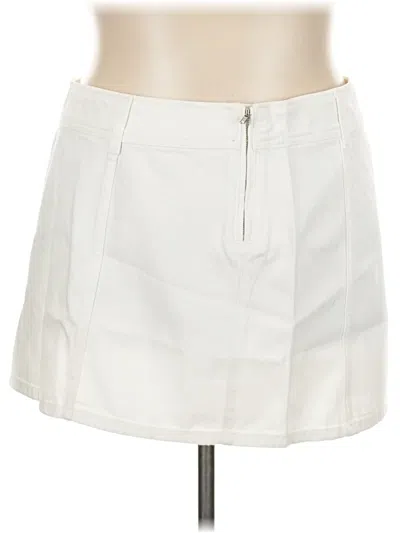 Pre-owned Divided By H&m Casual Skirt In White